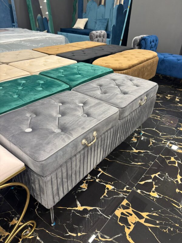 Pouf contenitore in velluto
